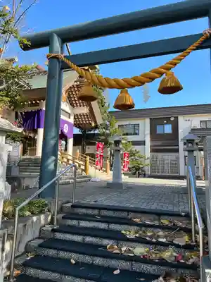 烈々布神社の鳥居
