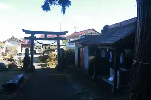仁井田神社の鳥居