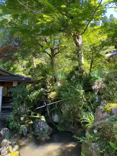 大原寺勝林院の庭園