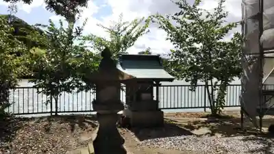 上屋敷八幡宮の末社・摂社