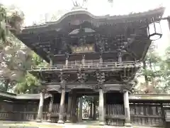 報恩寺の山門