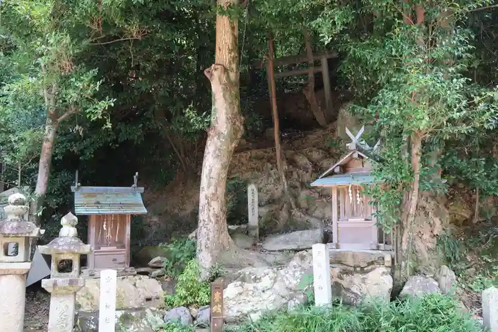 恩智神社の末社・摂社