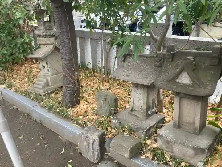 矢向日枝神社の{uncategorized: "未分類", other: "その他", undefined: "問題あり", building: "その他建物", grave: "お墓", sacred_gate: "鳥居", guardian: "狛犬", statue: "像", buddha: "仏像", history: "歴史", nature: "自然", garden: "庭園", animal: "動物", pagoda: "塔", temizu: "手水舎", mountain_gate: "山門・神門", sanctuary: "本殿・本堂", subordinate: "末社・摂社", art: "芸術", scenery: "景色", jizo: "地蔵", ema: "絵馬", goshuin: "御朱印", omikuji: "おみくじ", items: "授与品その他", amulet: "お守り", goshuincho: "御朱印帳", eats: "食事", festival: "お祭り", votive_dance: "神楽", shichigosan: "七五三参", wedding: "結婚式", experience: "体験その他", initially: "初詣", around: "周辺", anti_infection: "感染症対策"}