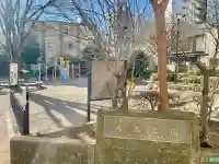 瘡護稲荷大明神の{uncategorized: "未分類", other: "その他", undefined: "問題あり", building: "その他建物", grave: "お墓", sacred_gate: "鳥居", guardian: "狛犬", statue: "像", buddha: "仏像", history: "歴史", nature: "自然", garden: "庭園", animal: "動物", pagoda: "塔", temizu: "手水舎", mountain_gate: "山門・神門", sanctuary: "本殿・本堂", subordinate: "末社・摂社", art: "芸術", scenery: "景色", jizo: "地蔵", ema: "絵馬", goshuin: "御朱印", omikuji: "おみくじ", items: "授与品その他", amulet: "お守り", goshuincho: "御朱印帳", eats: "食事", festival: "お祭り", votive_dance: "神楽", shichigosan: "七五三参", wedding: "結婚式", experience: "体験その他", initially: "初詣", around: "周辺", anti_infection: "感染症対策"}