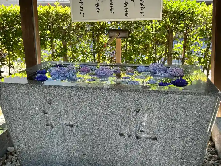 桜神宮の{uncategorized: "未分類", other: "その他", undefined: "問題あり", building: "その他建物", grave: "お墓", sacred_gate: "鳥居", guardian: "狛犬", statue: "像", buddha: "仏像", history: "歴史", nature: "自然", garden: "庭園", animal: "動物", pagoda: "塔", temizu: "手水舎", mountain_gate: "山門・神門", sanctuary: "本殿・本堂", subordinate: "末社・摂社", art: "芸術", scenery: "景色", jizo: "地蔵", ema: "絵馬", goshuin: "御朱印", omikuji: "おみくじ", items: "授与品その他", amulet: "お守り", goshuincho: "御朱印帳", eats: "食事", festival: "お祭り", votive_dance: "神楽", shichigosan: "七五三参", wedding: "結婚式", experience: "体験その他", initially: "初詣", around: "周辺", anti_infection: "感染症対策"}