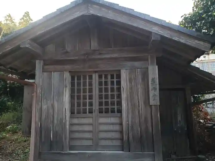玉泉寺の末社・摂社