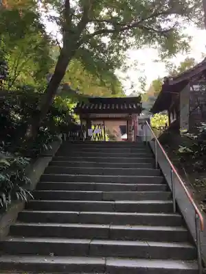 岩船寺の山門・神門