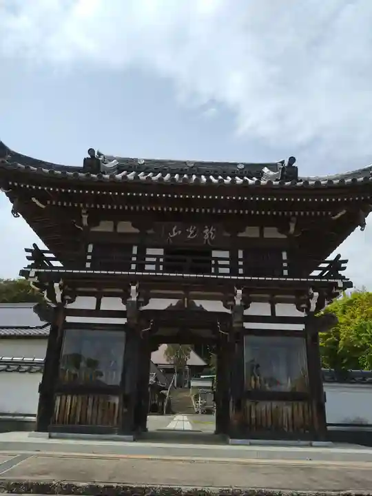 清水寺の山門・神門