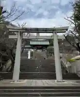 鎮西大社諏訪神社の{uncategorized: "未分類", other: "その他", undefined: "問題あり", building: "その他建物", grave: "お墓", sacred_gate: "鳥居", guardian: "狛犬", statue: "像", buddha: "仏像", history: "歴史", nature: "自然", garden: "庭園", animal: "動物", pagoda: "塔", temizu: "手水舎", mountain_gate: "山門・神門", sanctuary: "本殿・本堂", subordinate: "末社・摂社", art: "芸術", scenery: "景色", jizo: "地蔵", ema: "絵馬", goshuin: "御朱印", omikuji: "おみくじ", items: "授与品その他", amulet: "お守り", goshuincho: "御朱印帳", eats: "食事", festival: "お祭り", votive_dance: "神楽", shichigosan: "七五三参", wedding: "結婚式", experience: "体験その他", initially: "初詣", around: "周辺", anti_infection: "感染症対策"}