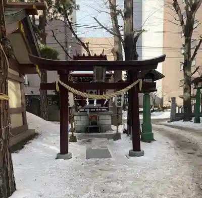 三吉神社の末社・摂社