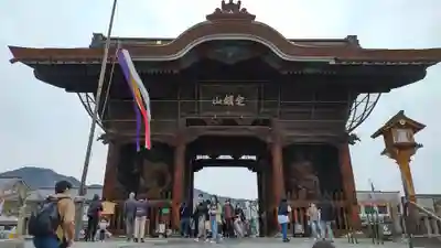 善光寺の山門・神門
