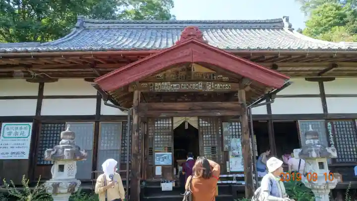 洞昌院の本殿・本堂