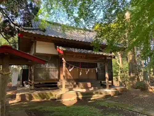 八幡神社の本殿・本堂