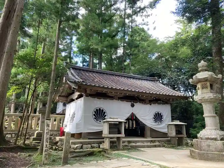 鞍馬寺奥の院 魔王殿(京都府)