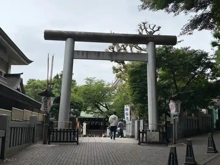 五條天神社の{uncategorized: "未分類", other: "その他", undefined: "問題あり", building: "その他建物", grave: "お墓", sacred_gate: "鳥居", guardian: "狛犬", statue: "像", buddha: "仏像", history: "歴史", nature: "自然", garden: "庭園", animal: "動物", pagoda: "塔", temizu: "手水舎", mountain_gate: "山門・神門", sanctuary: "本殿・本堂", subordinate: "末社・摂社", art: "芸術", scenery: "景色", jizo: "地蔵", ema: "絵馬", goshuin: "御朱印", omikuji: "おみくじ", items: "授与品その他", amulet: "お守り", goshuincho: "御朱印帳", eats: "食事", festival: "お祭り", votive_dance: "神楽", shichigosan: "七五三参", wedding: "結婚式", experience: "体験その他", initially: "初詣", around: "周辺", anti_infection: "感染症対策"}