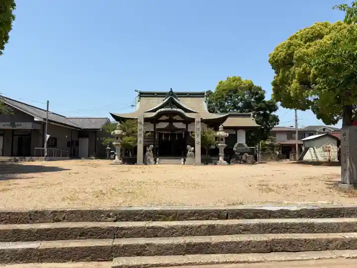 蛭子神社の{uncategorized: "未分類", other: "その他", undefined: "問題あり", building: "その他建物", grave: "お墓", sacred_gate: "鳥居", guardian: "狛犬", statue: "像", buddha: "仏像", history: "歴史", nature: "自然", garden: "庭園", animal: "動物", pagoda: "塔", temizu: "手水舎", mountain_gate: "山門・神門", sanctuary: "本殿・本堂", subordinate: "末社・摂社", art: "芸術", scenery: "景色", jizo: "地蔵", ema: "絵馬", goshuin: "御朱印", omikuji: "おみくじ", items: "授与品その他", amulet: "お守り", goshuincho: "御朱印帳", eats: "食事", festival: "お祭り", votive_dance: "神楽", shichigosan: "七五三参", wedding: "結婚式", experience: "体験その他", initially: "初詣", around: "周辺", anti_infection: "感染症対策"}