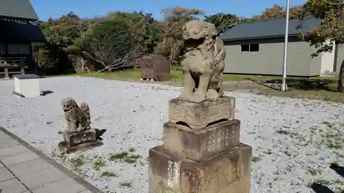 天塩厳島神社の狛犬