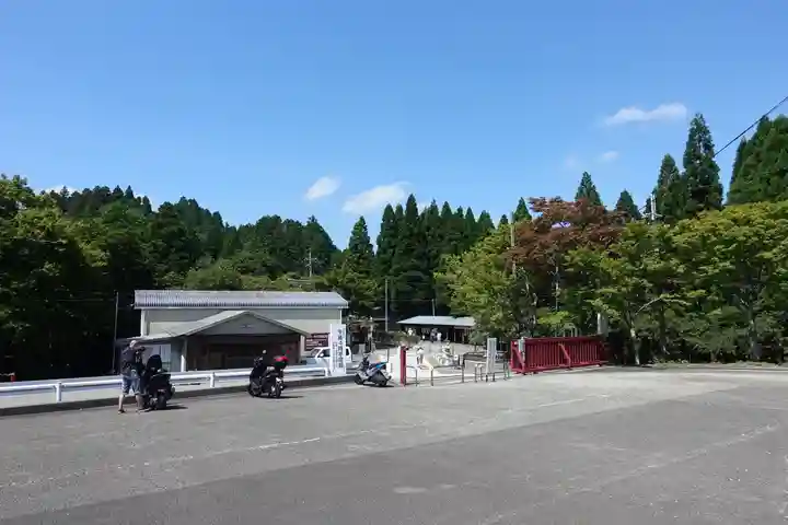 能勢妙見山(真如寺境外仏堂)のその他建物