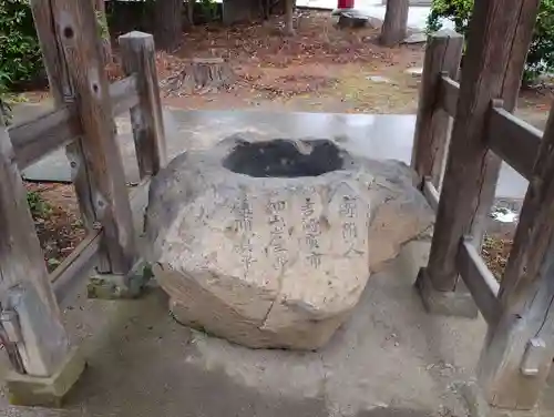 曽根神社の手水舎