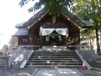 信濃神社の本殿・本堂