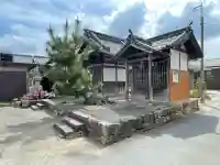 木津薬師堂の{uncategorized: "未分類", other: "その他", undefined: "問題あり", building: "その他建物", grave: "お墓", sacred_gate: "鳥居", guardian: "狛犬", statue: "像", buddha: "仏像", history: "歴史", nature: "自然", garden: "庭園", animal: "動物", pagoda: "塔", temizu: "手水舎", mountain_gate: "山門・神門", sanctuary: "本殿・本堂", subordinate: "末社・摂社", art: "芸術", scenery: "景色", jizo: "地蔵", ema: "絵馬", goshuin: "御朱印", omikuji: "おみくじ", items: "授与品その他", amulet: "お守り", goshuincho: "御朱印帳", eats: "食事", festival: "お祭り", votive_dance: "神楽", shichigosan: "七五三参", wedding: "結婚式", experience: "体験その他", initially: "初詣", around: "周辺", anti_infection: "感染症対策"}