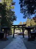 日光二荒山神社の{uncategorized: "未分類", other: "その他", undefined: "問題あり", building: "その他建物", grave: "お墓", sacred_gate: "鳥居", guardian: "狛犬", statue: "像", buddha: "仏像", history: "歴史", nature: "自然", garden: "庭園", animal: "動物", pagoda: "塔", temizu: "手水舎", mountain_gate: "山門・神門", sanctuary: "本殿・本堂", subordinate: "末社・摂社", art: "芸術", scenery: "景色", jizo: "地蔵", ema: "絵馬", goshuin: "御朱印", omikuji: "おみくじ", items: "授与品その他", amulet: "お守り", goshuincho: "御朱印帳", eats: "食事", festival: "お祭り", votive_dance: "神楽", shichigosan: "七五三参", wedding: "結婚式", experience: "体験その他", initially: "初詣", around: "周辺", anti_infection: "感染症対策"}