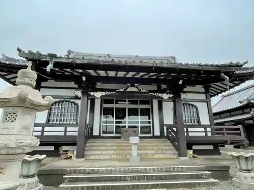 西廣院の本殿・本堂