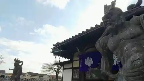 全龍寺の像