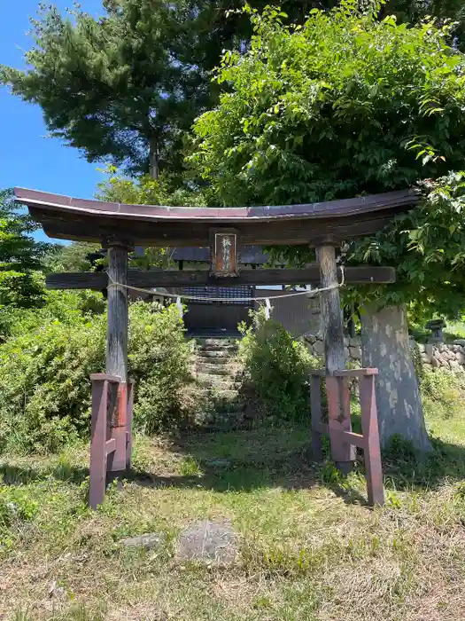 諏訪神社(真田本城跡)の鳥居