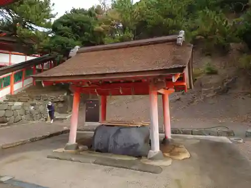 日御碕神社の手水舎
