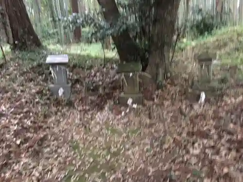 阿弥神社の末社