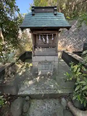 白旗神社の{uncategorized: "未分類", other: "その他", undefined: "問題あり", building: "その他建物", grave: "お墓", sacred_gate: "鳥居", guardian: "狛犬", statue: "像", buddha: "仏像", history: "歴史", nature: "自然", garden: "庭園", animal: "動物", pagoda: "塔", temizu: "手水舎", mountain_gate: "山門・神門", sanctuary: "本殿・本堂", subordinate: "末社・摂社", art: "芸術", scenery: "景色", jizo: "地蔵", ema: "絵馬", goshuin: "御朱印", omikuji: "おみくじ", items: "授与品その他", amulet: "お守り", goshuincho: "御朱印帳", eats: "食事", festival: "お祭り", votive_dance: "神楽", shichigosan: "七五三参", wedding: "結婚式", experience: "体験その他", initially: "初詣", around: "周辺", anti_infection: "感染症対策"}