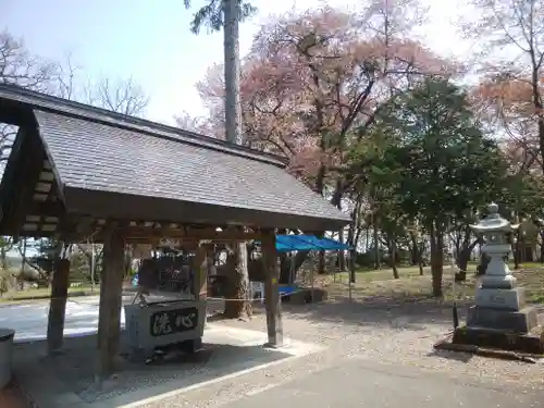 公園八幡宮の手水舎