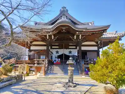 橘寺の本殿・本堂