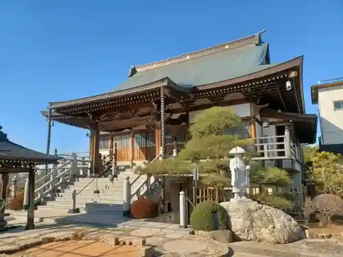 無量寺の{uncategorized: "未分類", other: "その他", undefined: "問題あり", building: "その他建物", grave: "お墓", sacred_gate: "鳥居", guardian: "狛犬", statue: "像", buddha: "仏像", history: "歴史", nature: "自然", garden: "庭園", animal: "動物", pagoda: "塔", temizu: "手水舎", mountain_gate: "山門・神門", sanctuary: "本殿・本堂", subordinate: "末社・摂社", art: "芸術", scenery: "景色", jizo: "地蔵", ema: "絵馬", goshuin: "御朱印", omikuji: "おみくじ", items: "授与品その他", amulet: "お守り", goshuincho: "御朱印帳", eats: "食事", festival: "お祭り", votive_dance: "神楽", shichigosan: "七五三参", wedding: "結婚式", experience: "体験その他", initially: "初詣", around: "周辺", anti_infection: "感染症対策"}
