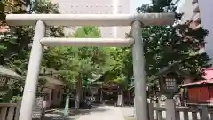 三吉神社の鳥居