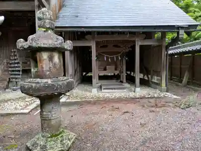 川田神社の{uncategorized: "未分類", other: "その他", undefined: "問題あり", building: "その他建物", grave: "お墓", sacred_gate: "鳥居", guardian: "狛犬", statue: "像", buddha: "仏像", history: "歴史", nature: "自然", garden: "庭園", animal: "動物", pagoda: "塔", temizu: "手水舎", mountain_gate: "山門・神門", sanctuary: "本殿・本堂", subordinate: "末社・摂社", art: "芸術", scenery: "景色", jizo: "地蔵", ema: "絵馬", goshuin: "御朱印", omikuji: "おみくじ", items: "授与品その他", amulet: "お守り", goshuincho: "御朱印帳", eats: "食事", festival: "お祭り", votive_dance: "神楽", shichigosan: "七五三参", wedding: "結婚式", experience: "体験その他", initially: "初詣", around: "周辺", anti_infection: "感染症対策"}