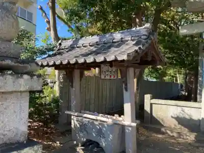 正友神社の手水舎