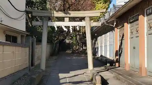 田端八幡神社の鳥居