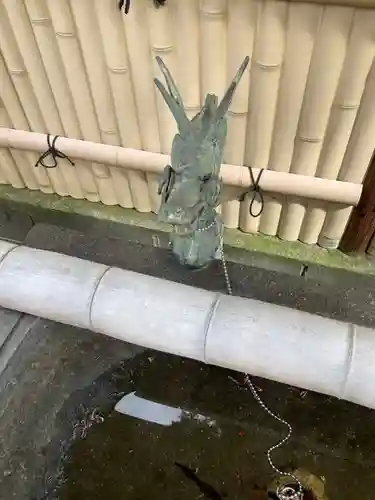 荘厳寺の手水舎