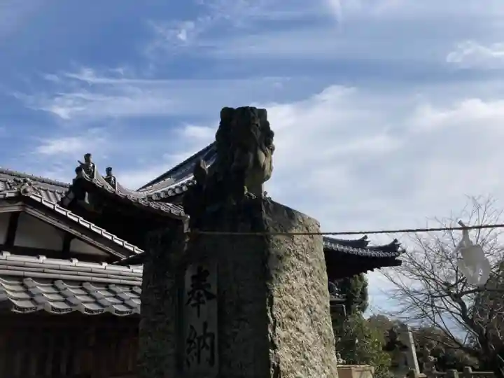 日尾八幡神社の狛犬