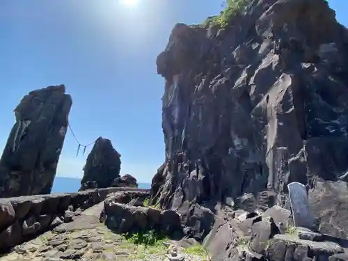 鹿岡の夫婦岩(高知県)