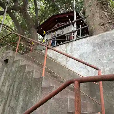 王子稲荷神社の{uncategorized: "未分類", other: "その他", undefined: "問題あり", building: "その他建物", grave: "お墓", sacred_gate: "鳥居", guardian: "狛犬", statue: "像", buddha: "仏像", history: "歴史", nature: "自然", garden: "庭園", animal: "動物", pagoda: "塔", temizu: "手水舎", mountain_gate: "山門・神門", sanctuary: "本殿・本堂", subordinate: "末社・摂社", art: "芸術", scenery: "景色", jizo: "地蔵", ema: "絵馬", goshuin: "御朱印", omikuji: "おみくじ", items: "授与品その他", amulet: "お守り", goshuincho: "御朱印帳", eats: "食事", festival: "お祭り", votive_dance: "神楽", shichigosan: "七五三参", wedding: "結婚式", experience: "体験その他", initially: "初詣", around: "周辺", anti_infection: "感染症対策"}