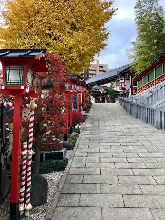 放生寺の庭園