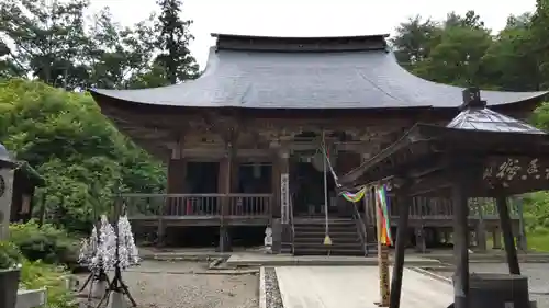 若松寺の本殿