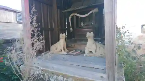 御園稲荷神社の狛犬