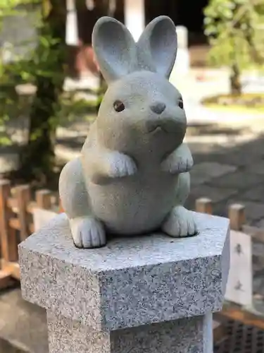 岡崎神社の狛犬
