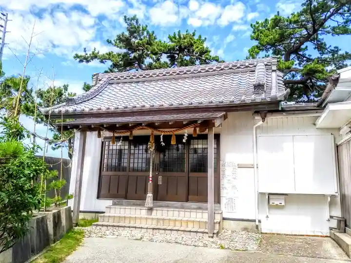 八幡社の本殿・本堂