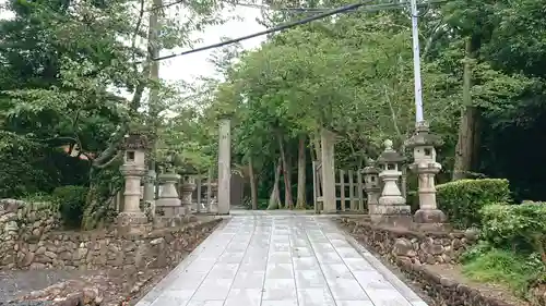 尊永寺の山門・神門