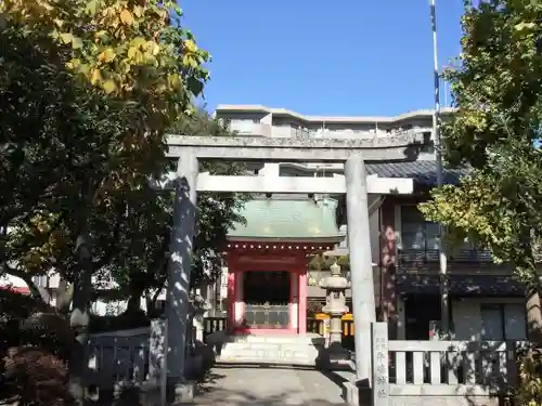 摂社若宮牛嶋神社の鳥居